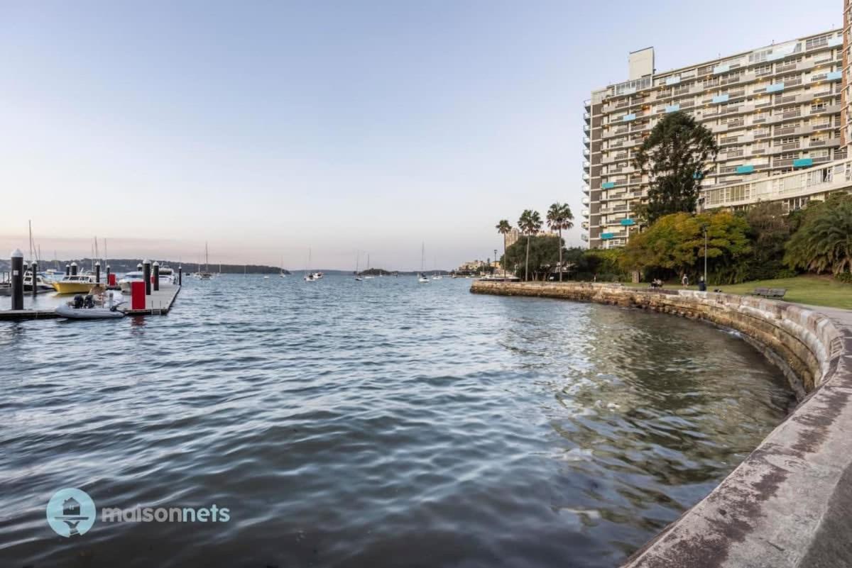 Studio Apt With Parking Balcony & Water Views シドニー エクステリア 写真