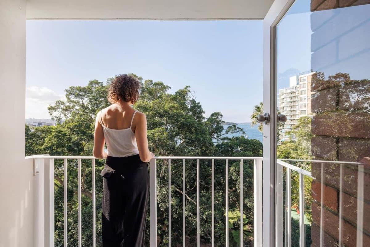 Studio Apt With Parking Balcony & Water Views シドニー エクステリア 写真