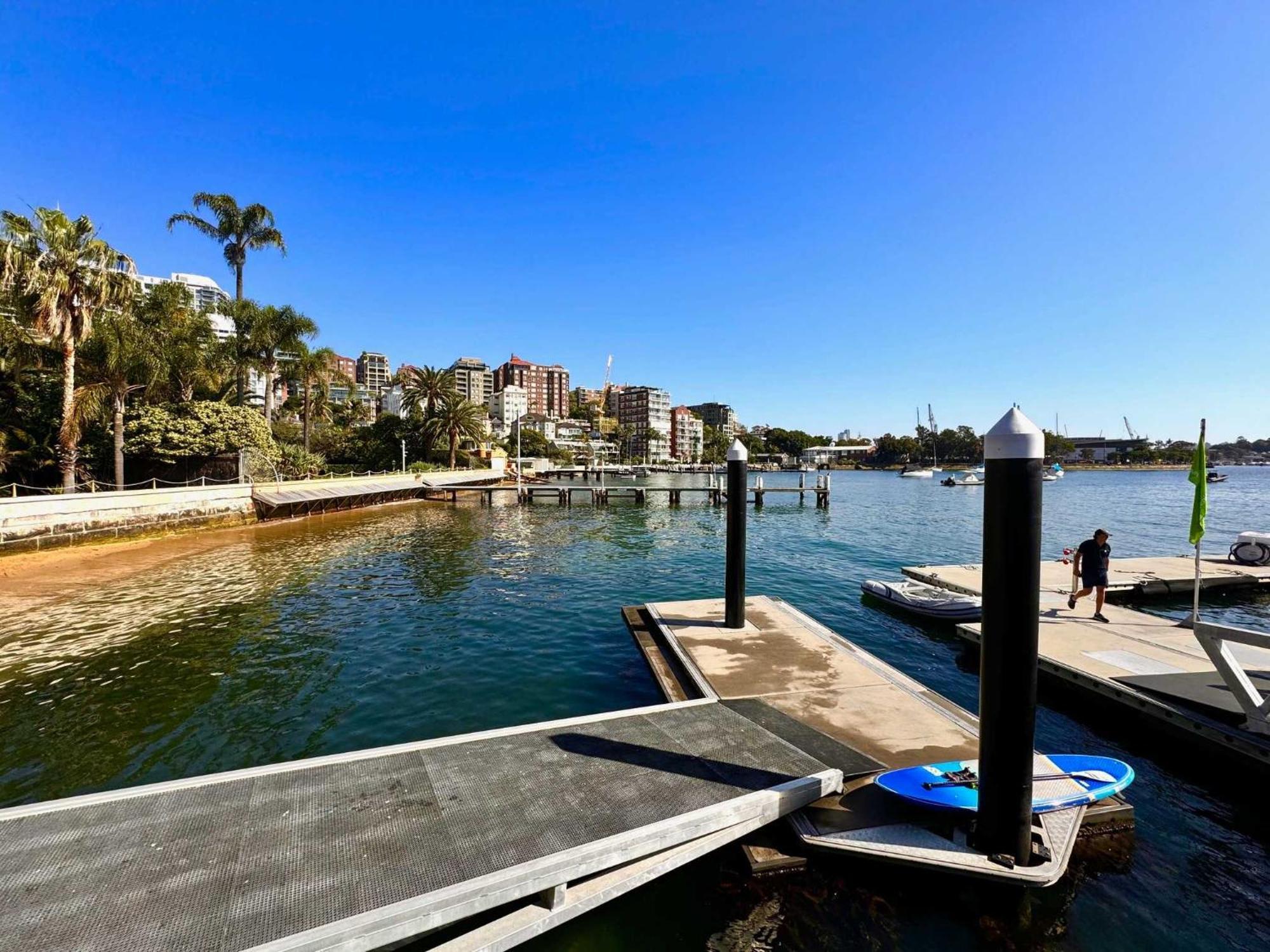 Studio Apt With Parking Balcony & Water Views シドニー エクステリア 写真